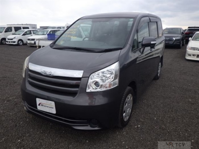 2009 Toyota Noah