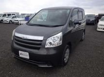 2009 Toyota Noah