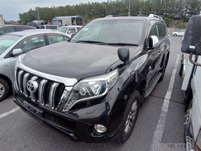 2017 Toyota Land Cruiser Prado