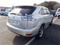 2004 Toyota Harrier