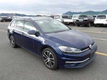 2019 Volkswagen Golf R Variant