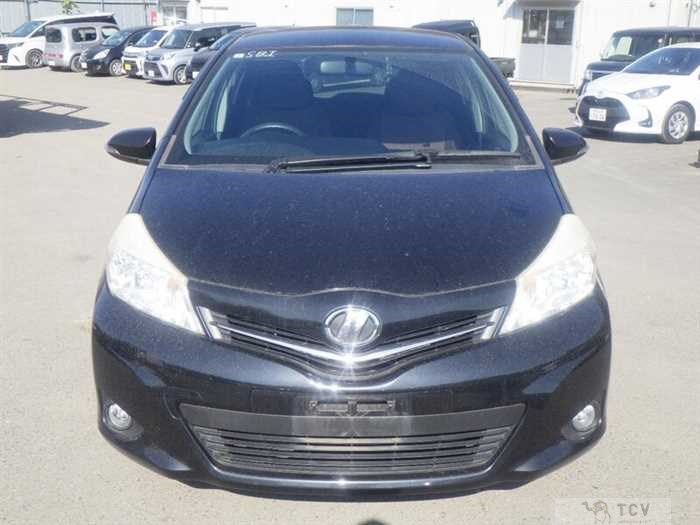 2011 Toyota Vitz