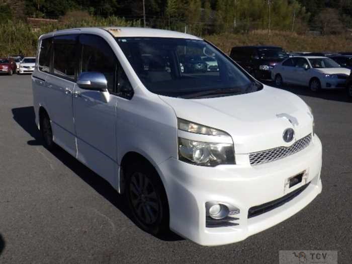 2010 Toyota Voxy