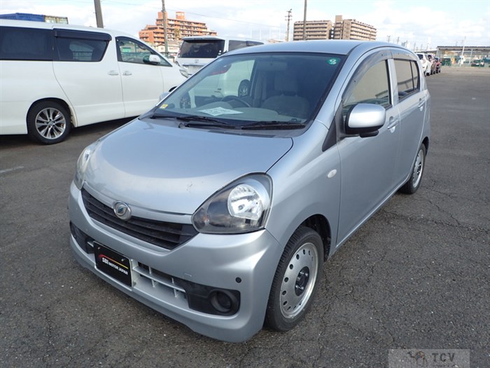 2017 Daihatsu Mira Es