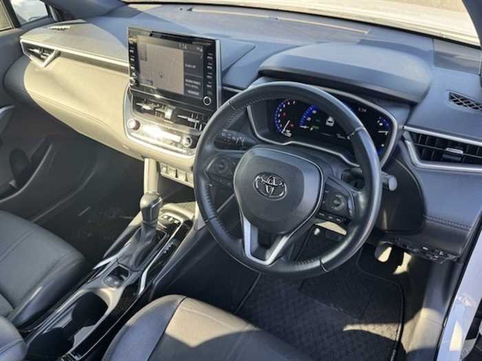 Toyota CorollaCross Hybrid Z 2023 — миниатюра 10