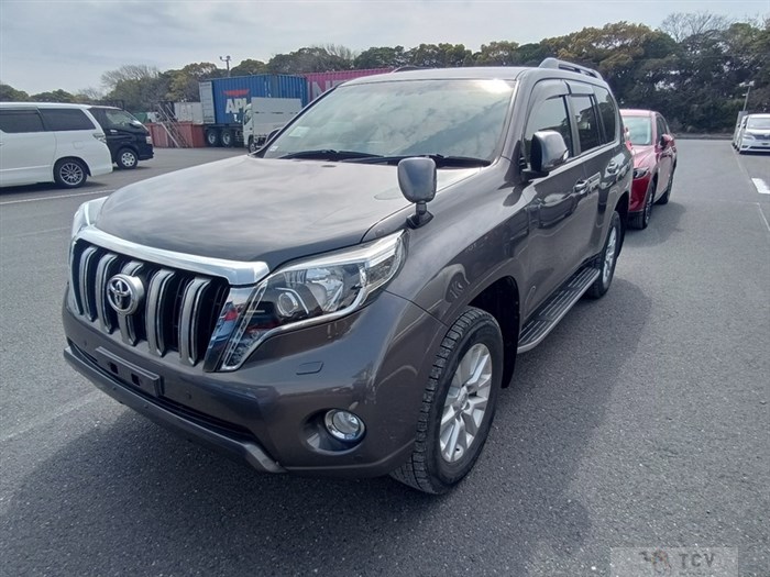 2017 Toyota Land Cruiser Prado