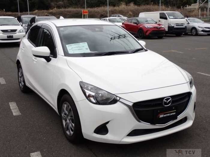 2019 Mazda Demio