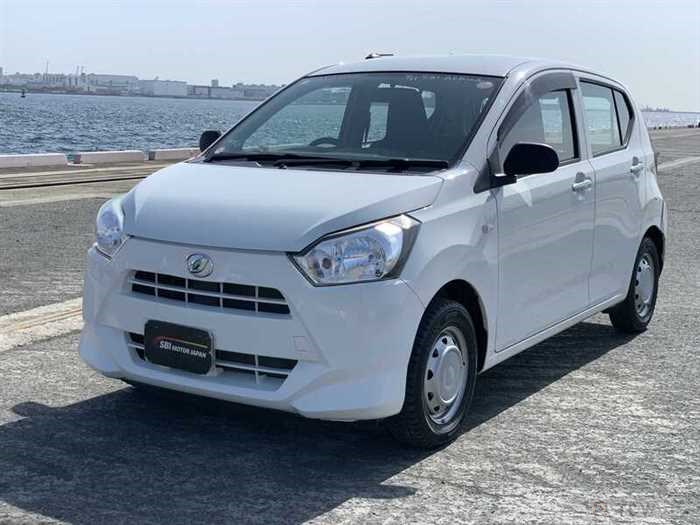 2019 Daihatsu Mira Es