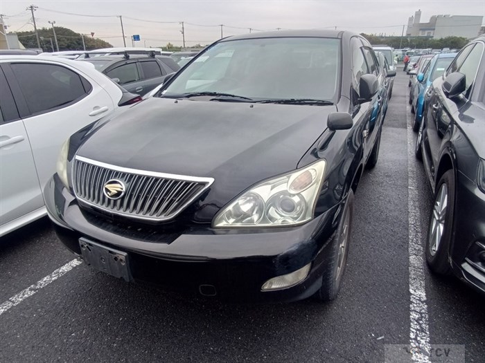 2003 Toyota Harrier