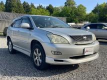 2004 Toyota Harrier