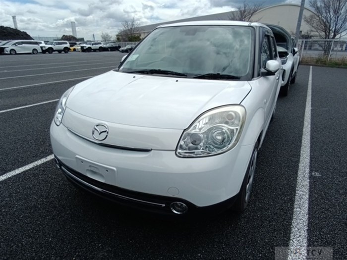 2010 Mazda Verisa