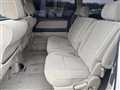 2005 Toyota Alphard