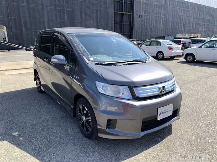 2014 Honda Freed Spike