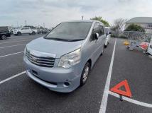 2013 Toyota Noah