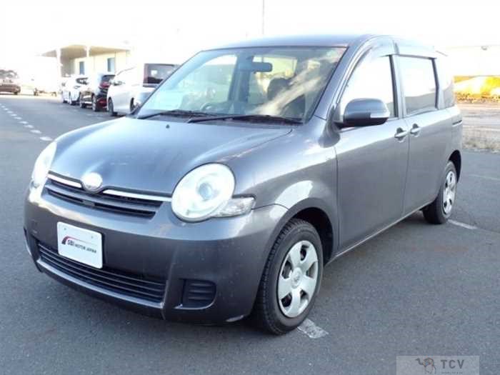 2015 Toyota Sienta
