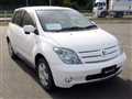 2004 Toyota IST