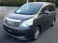 2012 Toyota Noah