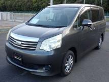 2012 Toyota Noah