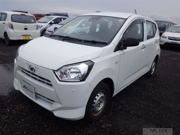 2019 Daihatsu Mira Es