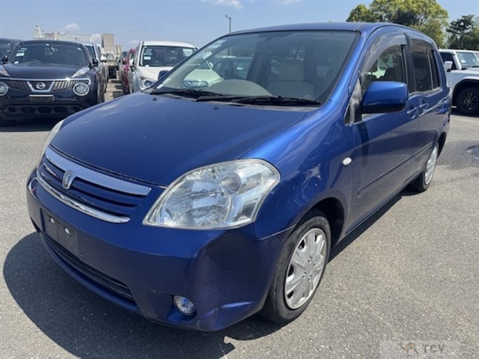 2009 Toyota Raum