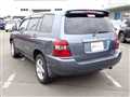 2004 Toyota Kluger L