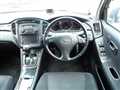 2004 Toyota Kluger L