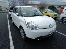 2010 Mazda Verisa
