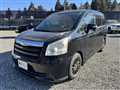 2007 Toyota Noah