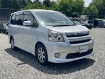2009 Toyota Noah
