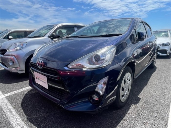 2017 Toyota AQUA