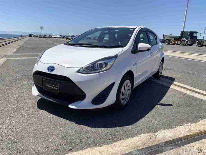2018 Toyota AQUA