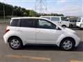 2004 Toyota IST