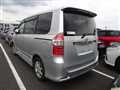 2007 Toyota Noah