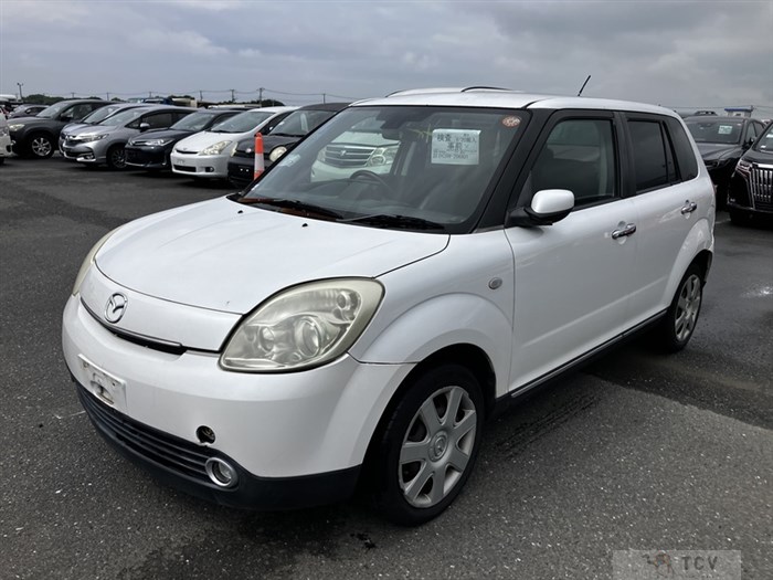 2006 Mazda Verisa