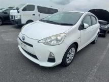 2013 Toyota AQUA