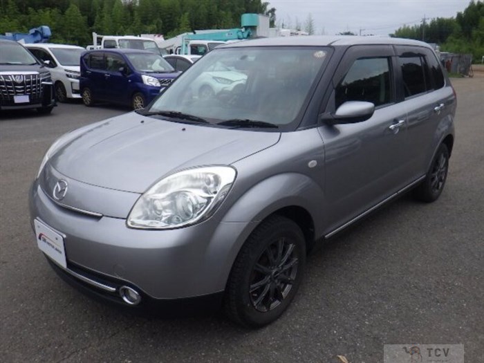 2010 Mazda Verisa