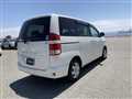 2007 Toyota Noah
