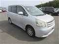 2007 Toyota Noah