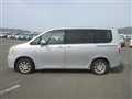 2007 Toyota Noah