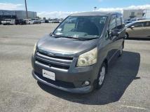 2008 Toyota Noah