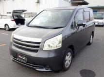 2007 Toyota Noah