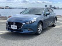 2019 Mazda Axela