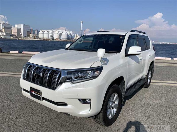 2020 Toyota Land Cruiser Prado
