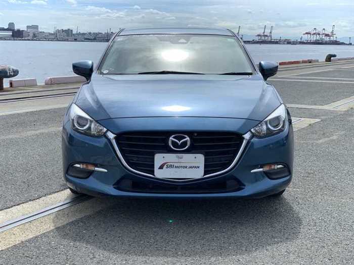 Mazda Axela 2019 photo 5