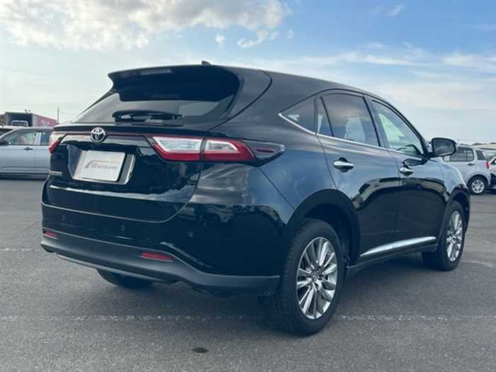 Toyota Harrier 2019 photo 4
