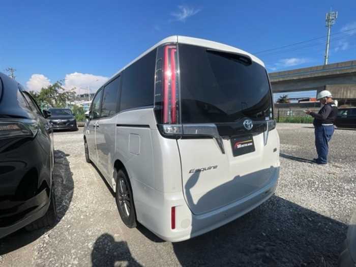 Toyota Esquire 2019 photo 3