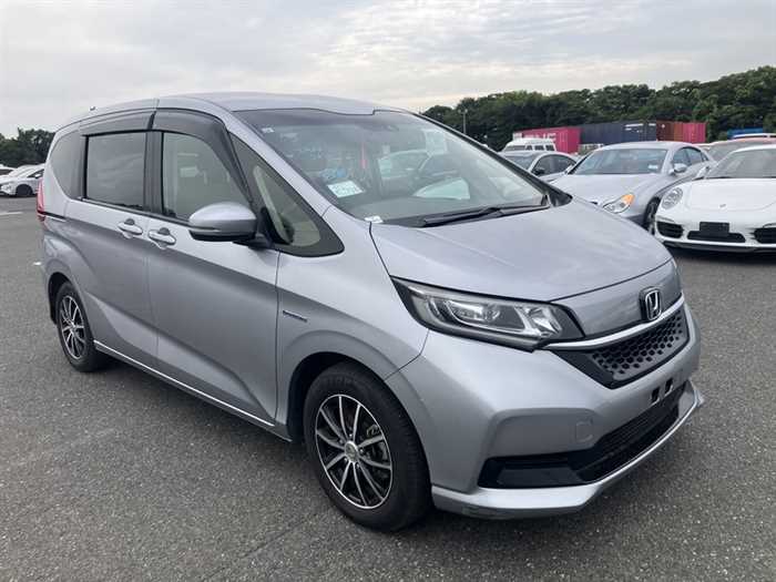 Honda Freed 2019 photo 2