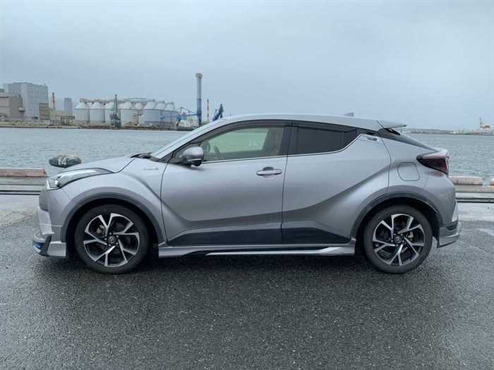 Toyota C-Hr 2017 photo 2