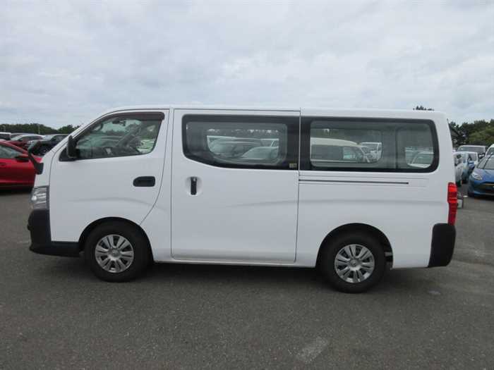 Nissan Nv350 Caravan 2019 photo 2