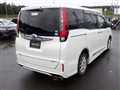 2014 Toyota Noah